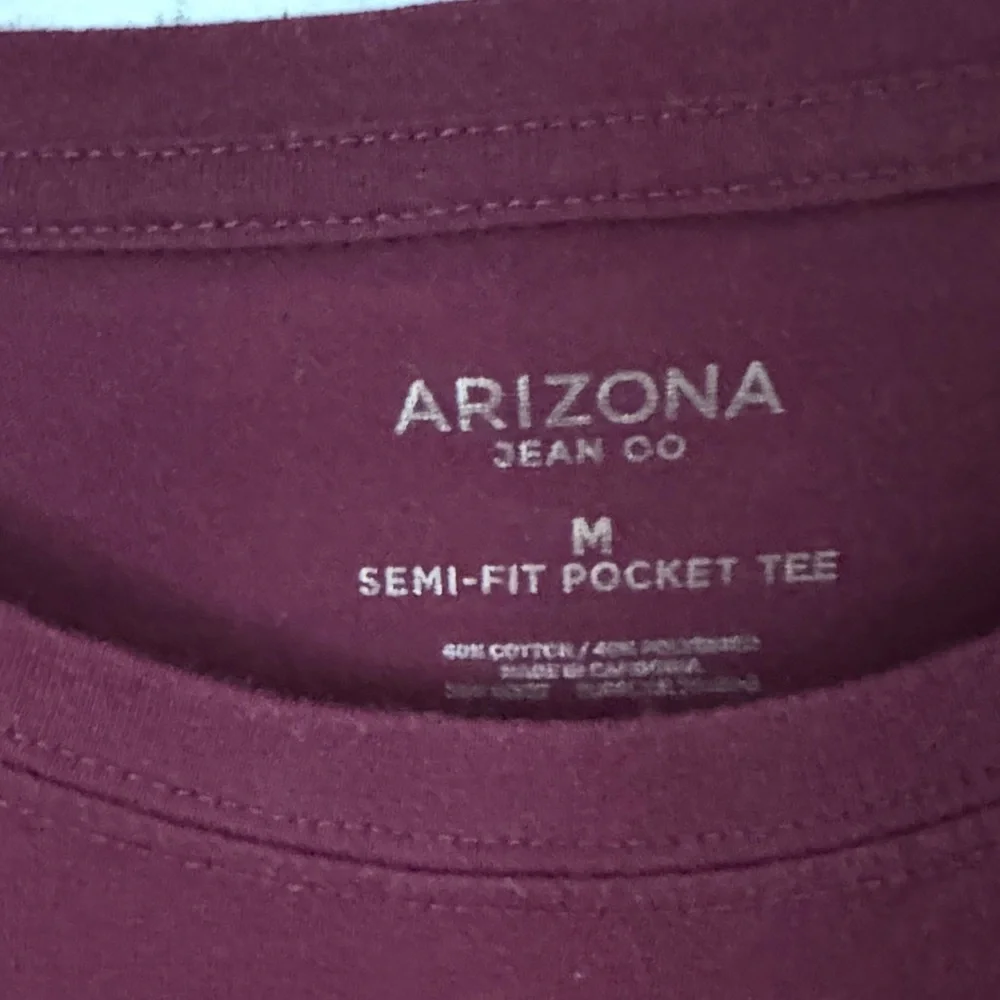 Arizona Jean Company maroon semi